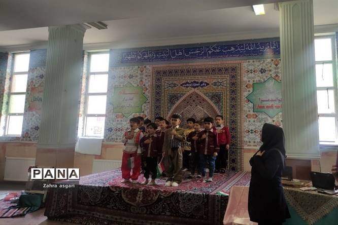 نمایشگاه دستسازههای آموزشی و خلاق مربیان کودکستانها در ملارد