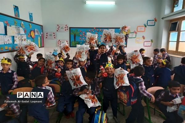 برپایی جشن  الفبا در دبستان پسرانه سیدالشهدا ناحیه یک یزد