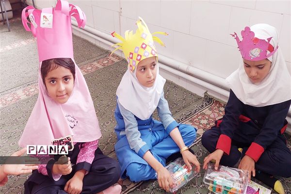 برپایی جشن الفبای دانش‌آموزان کلاس اولی مدرسه هاشمی نژاد خاتم