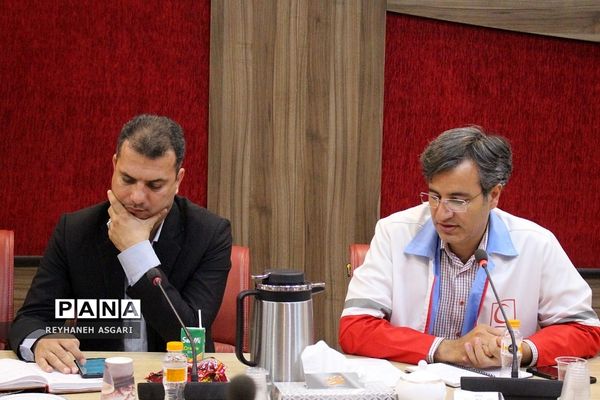 نشست هم‌اندیشی ستاد اوقات فراغت تابستان ۱۴۰۲ در ‌آموزش و پرورش شهرستان‌های تهران