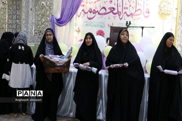 جشن دهه کرامت در امام‌زاده بی بی سکینه صفادشت