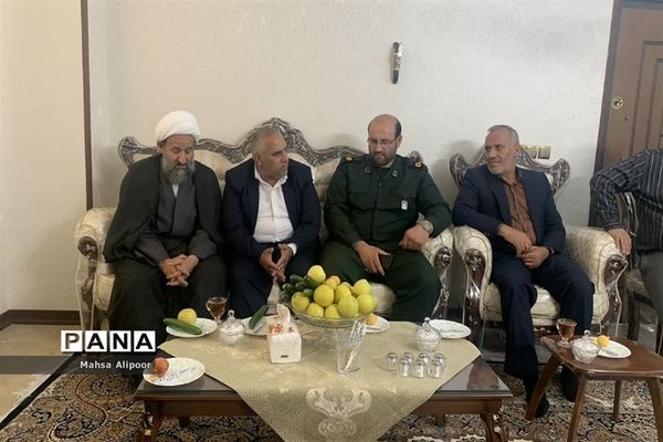 دیدار از خانواده‌های معظم شهیدان شهرستان قرچک