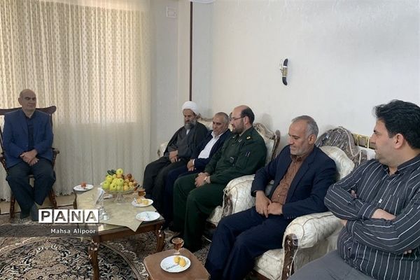 دیدار از خانواده‌های معظم شهیدان شهرستان قرچک