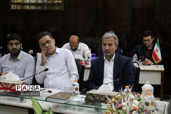 آیین تقدیر از فعالان حوزه معاونت آموزش متوسطه اداره کل  آموزش و پرورش استان بوشهر