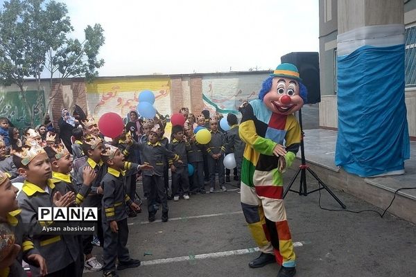 برگزاری جشن الفبا و پایان سال در مدرسه شهدای غزه شهرستان‌قرچک