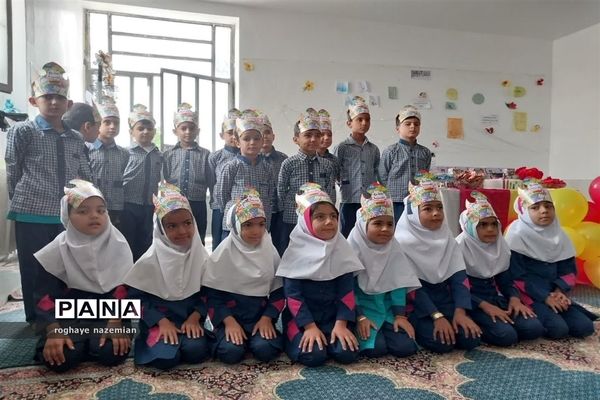 جشن الفبای دبستان مقداد چاهک شهرستان خاتم