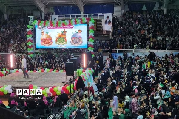 جشن بزرگ خانوادگی دهه کرامت