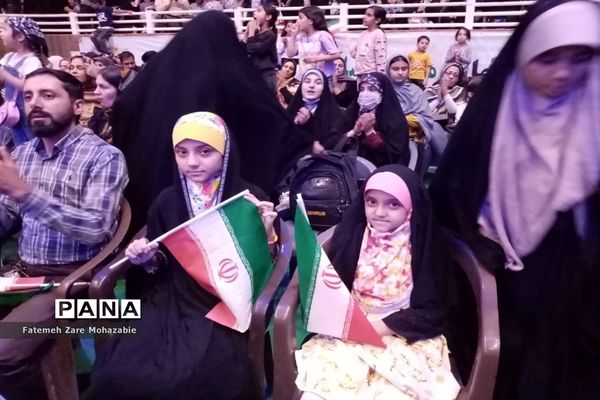 جشن بزرگ خانوادگی دهه کرامت