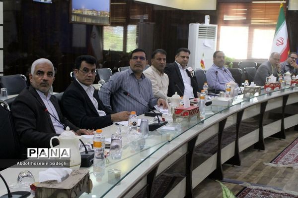 جلسه شورای رفاهی و بهداشتی اداره‌کل آموزش و پرورش استان بوشهر