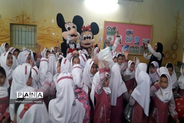 برگزاری جشن الفبا در مدرسه آزاده ورامین