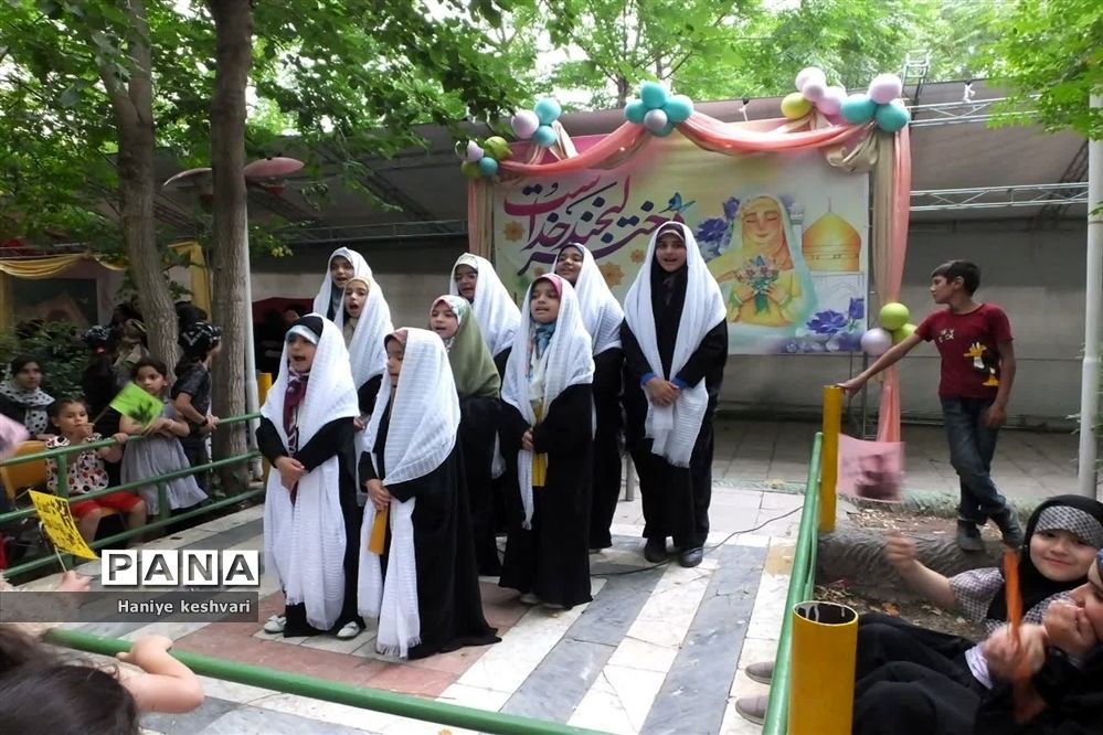 برگزاری جشن دهه کرامت در ورامین