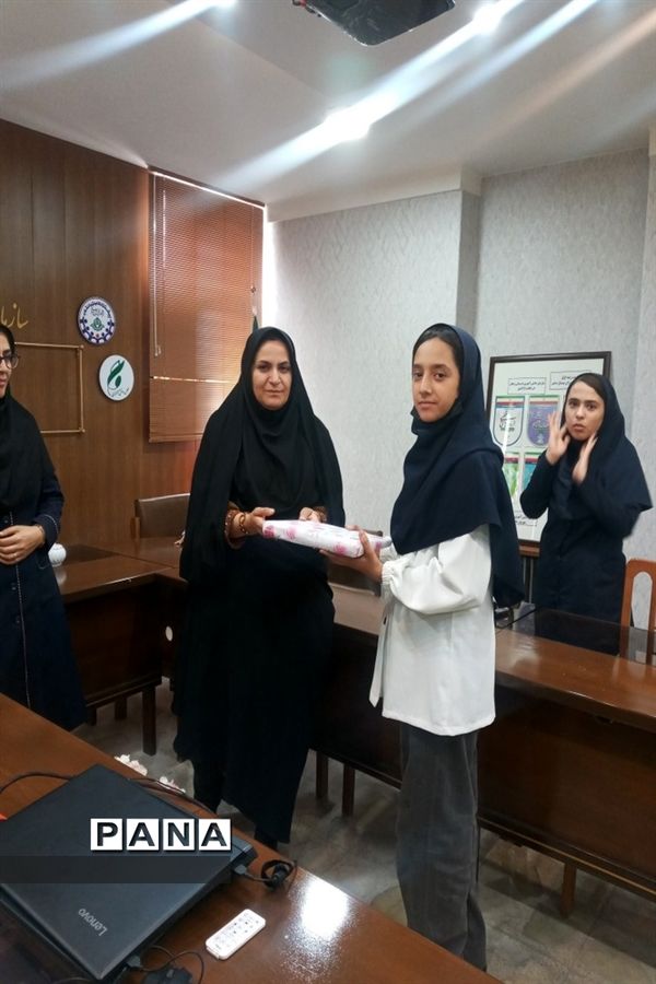 تقدیر از دانش‌آموزخبرنگاران استان زنجان