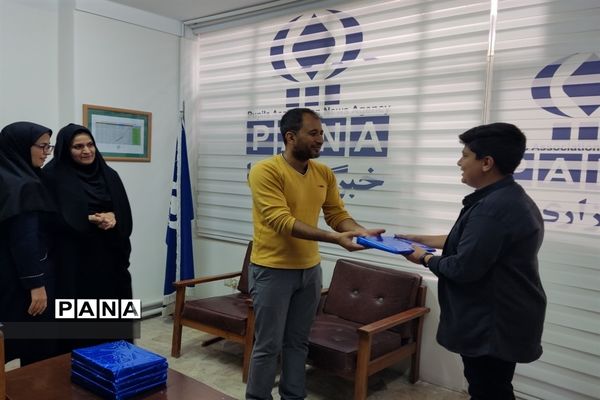 تقدیر از دانش‌آموزخبرنگاران استان زنجان