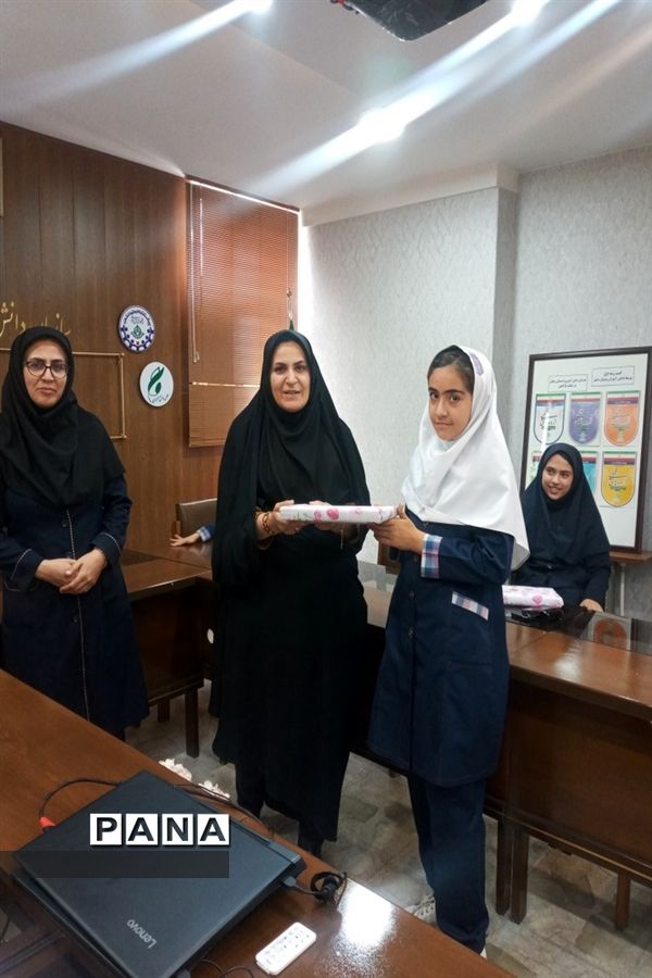 تقدیر از دانش‌آموزخبرنگاران استان زنجان