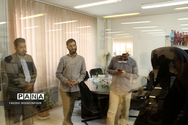 بازدید مدیرکل دفتر بررسی‌های شورای اطلاع‌رسانی دولت از خبرگزاری پانا