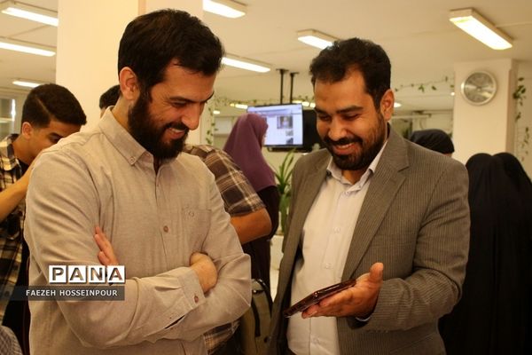 بازدید مدیرکل دفتر بررسی‌های شورای اطلاع‌رسانی دولت از خبرگزاری پانا