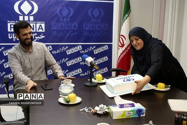 حضور دانش‌آموز خبرنگاران در تحریریه خبرگزاری پانا به مناسبت سالروز تأسیس این خبرگزاری