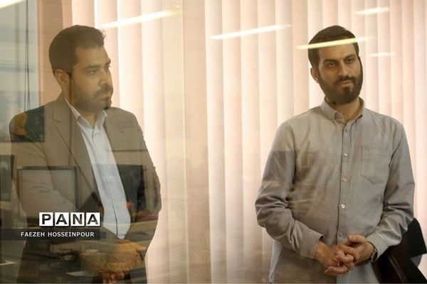 حضور دانش‌آموز خبرنگاران در تحریریه خبرگزاری پانا به مناسبت سالروز تأسیس این خبرگزاری