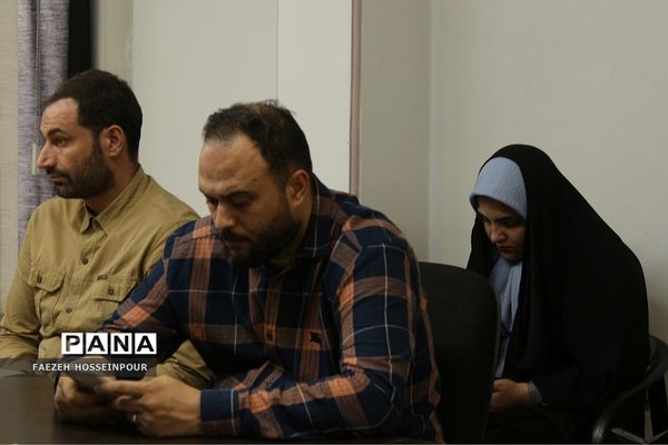 حضور دانش‌آموز خبرنگاران در تحریریه خبرگزاری پانا به مناسبت سالروز تأسیس این خبرگزاری