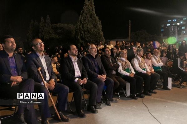 جشن خیابانی به‌مناسبت دهه کرامت در اراک