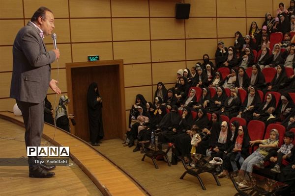 جشن بزرگ «خیلی دخترونه» با هدف تکریم دختران