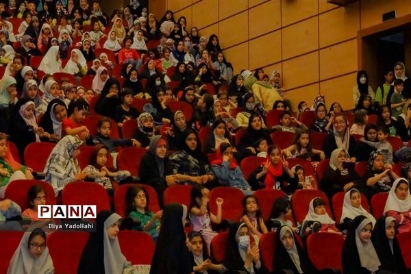 جشن بزرگ «خیلی دخترونه» با هدف تکریم دختران