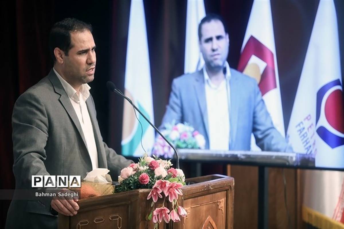 گودرزی: باید با اعتماد به صحرایی و تثبیت مدیریت در آموزش‌وپرورش، مشکلات فرهنگیان را رفع کرد