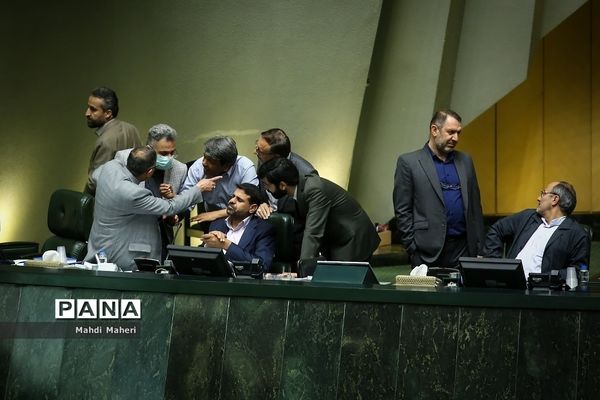 جلسه رای اعتماد مجلس به وزیرآموزش پرورش