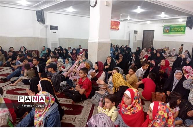 برگزاری جشن دهه کرامت در مجتمع فرهنگی شاهزند