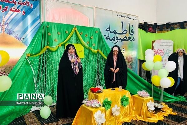 جشن میلاد امام رضا(ع) توسط اعضای اتحادیه انجمن‌های اسلامی دانش‌آموزی فشافویه