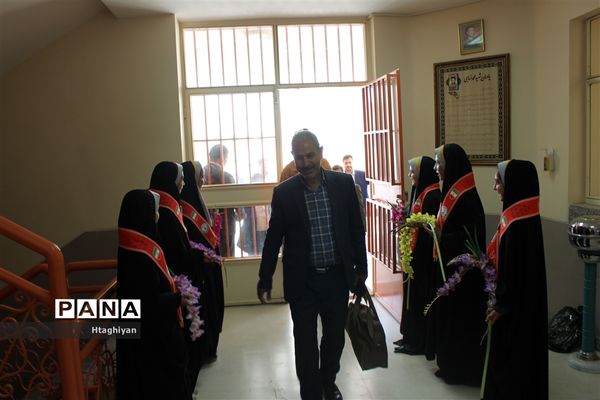 روز دوم گردهمایی معاونان پرورشی نواحی و مناطق استان اصفهان در سازمان دانش‌آموزی استان