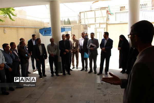 روز دوم گردهمایی معاونان پرورشی نواحی و مناطق استان اصفهان در سازمان دانش‌آموزی استان