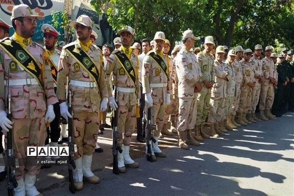 تشیع پیکر سرباز وطن از جنس آسمان در شهرستان بجنورد