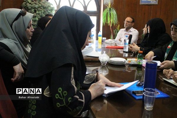 برگزاری نشست مربی‌های اردوی یاور مربیان دختر شهرستان‌های استان تهران