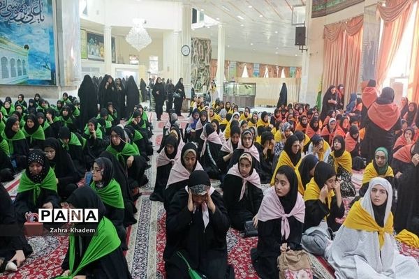 سومین کاروان دانش‌آموزان زیارت‌اولی استان بوشهر در مشهد مقدس