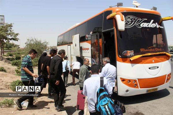اعزام دانش‌آموزان آذربایجان شرقی به مسابقات کشوری قرآن، عترت و نماز
