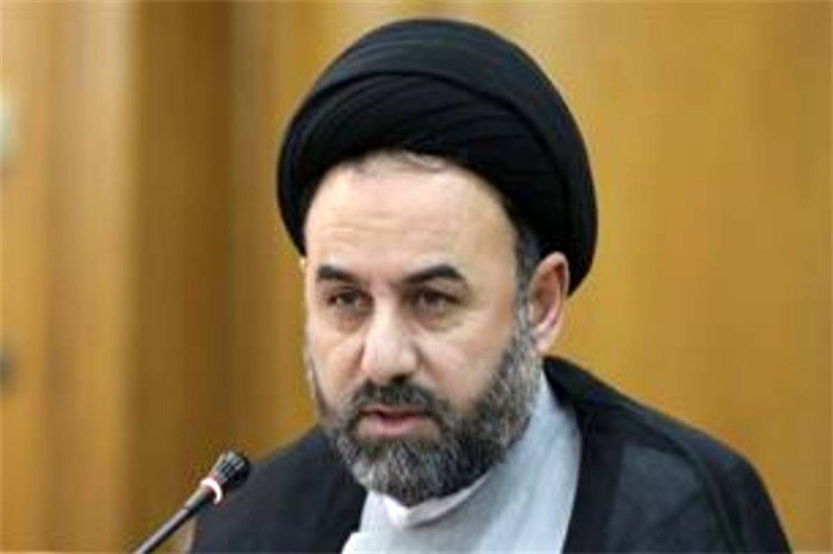 پیشنهاد عضو شورای شهر تهران برای جمع‌آوری تمام پله‌های برقی در پایتخت