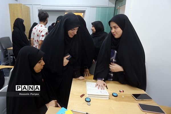 بوت کمپ خانه خلاق آینده سازان