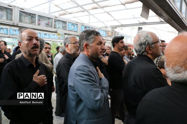 مراسم تشییع خیّر مدرسه‌ساز «سید‌محمود برقعی»