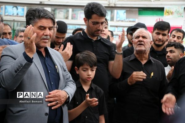 مراسم تشییع خیّر مدرسه‌ساز «سید‌محمود برقعی»