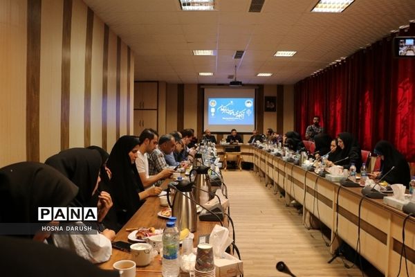 آیین نکوداشت اصحاب رسانه و خبرنگاران