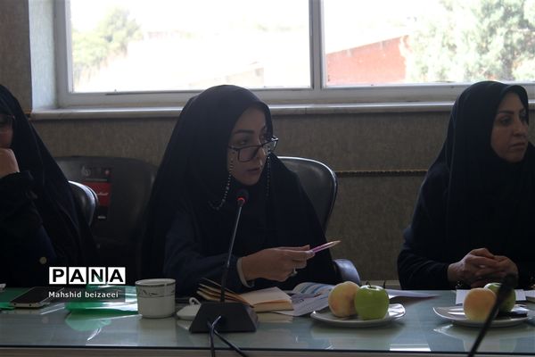 جلسه طرح نفس (نجات فرزندان از سقط) با حضور مدیریت آموزش و پرورش ناحیه ۵