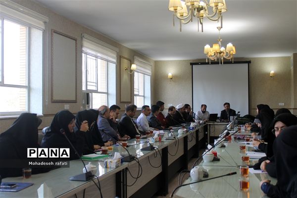 جلسه طرح نفس (نجات فرزندان از سقط) با حضور مدیریت آموزش و پرورش ناحیه ۵
