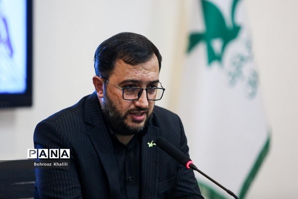 آیین تجلیل از خبرنگاران و اصحاب رسانه توسط وزیرآموزش و پرورش