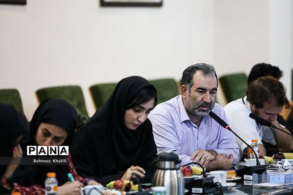 آیین تجلیل از خبرنگاران و اصحاب رسانه توسط وزیرآموزش و پرورش