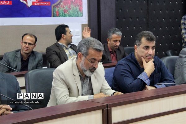 همایش تقدیر از خبرنگاران در گلوگاه