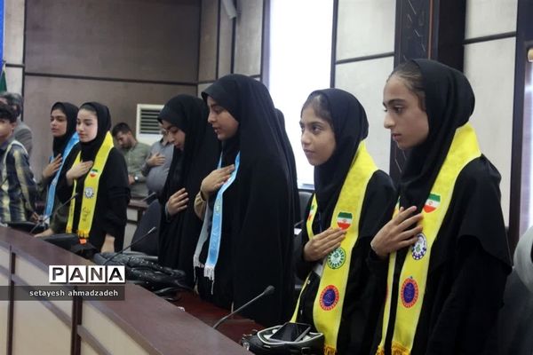 همایش تقدیر از خبرنگاران در گلوگاه
