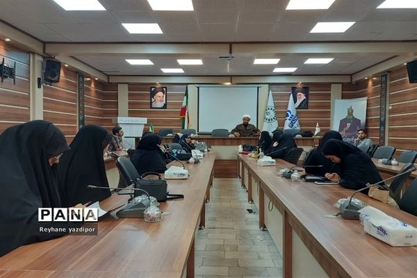 برگزاری جلسه اول دوره نماز و رسانه در سازمان دانش‌آموزی خراسان رضوی