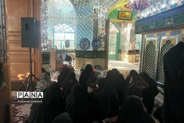 مراسم بزرگداشت شهدای مدافع حرم در شهرستان رباط‌کریم