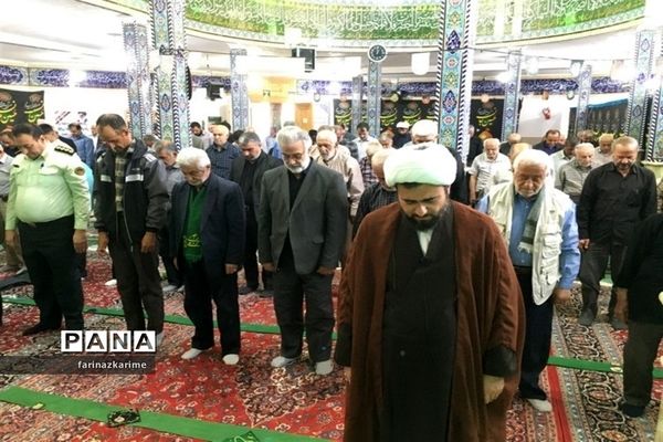 اقامه باشکوه نماز جمعه عبادی_سیاسی در شهرستان فیروزکوه